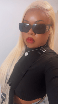 Image 2 of 613 Frontal Wigs