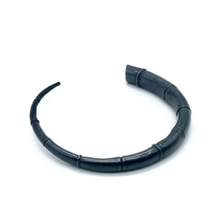 Image of Black Tendril Collar 03