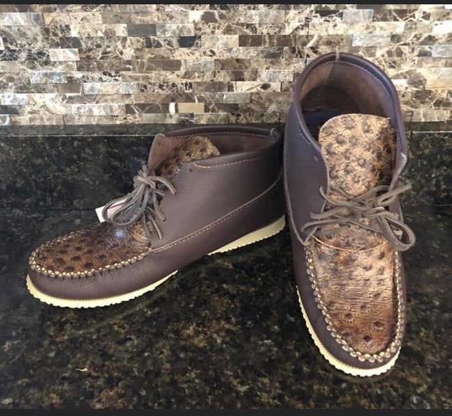 Mens Cowhide Ostrich Mocs 