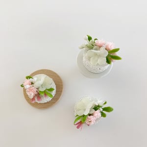 Image of Spring Cake with Florals