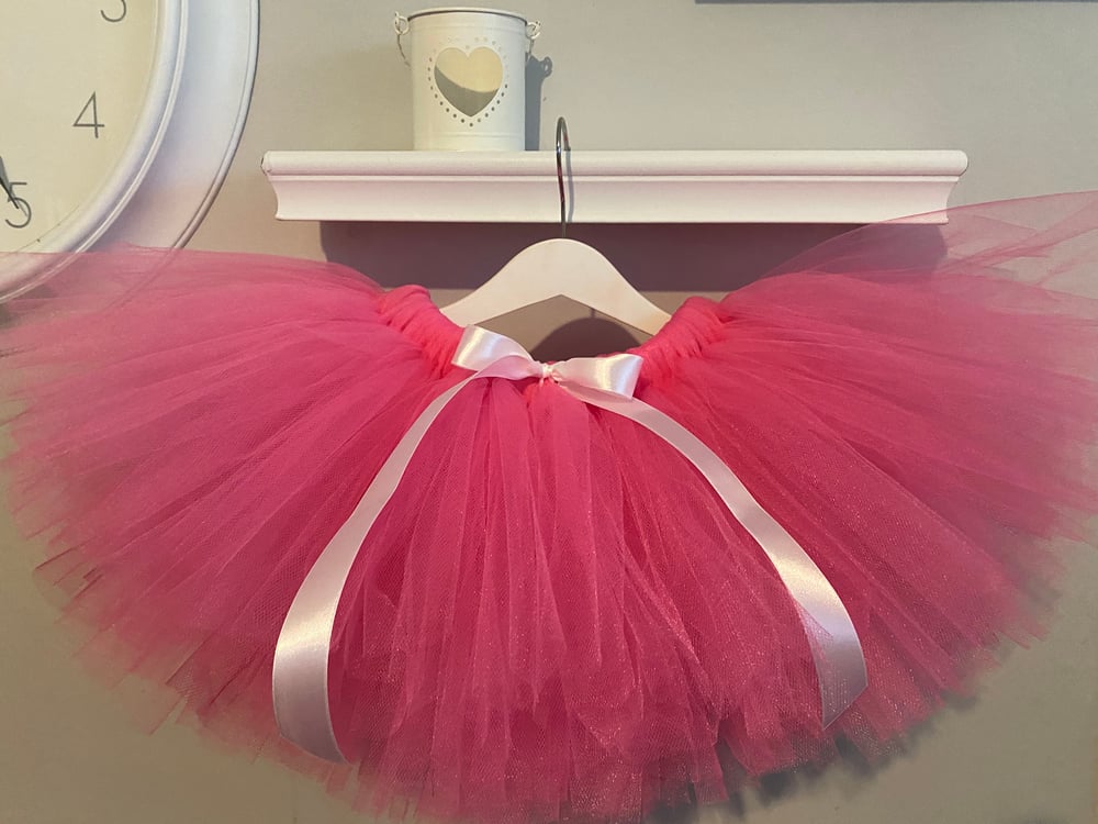 Image of Neon Pink Tutu 