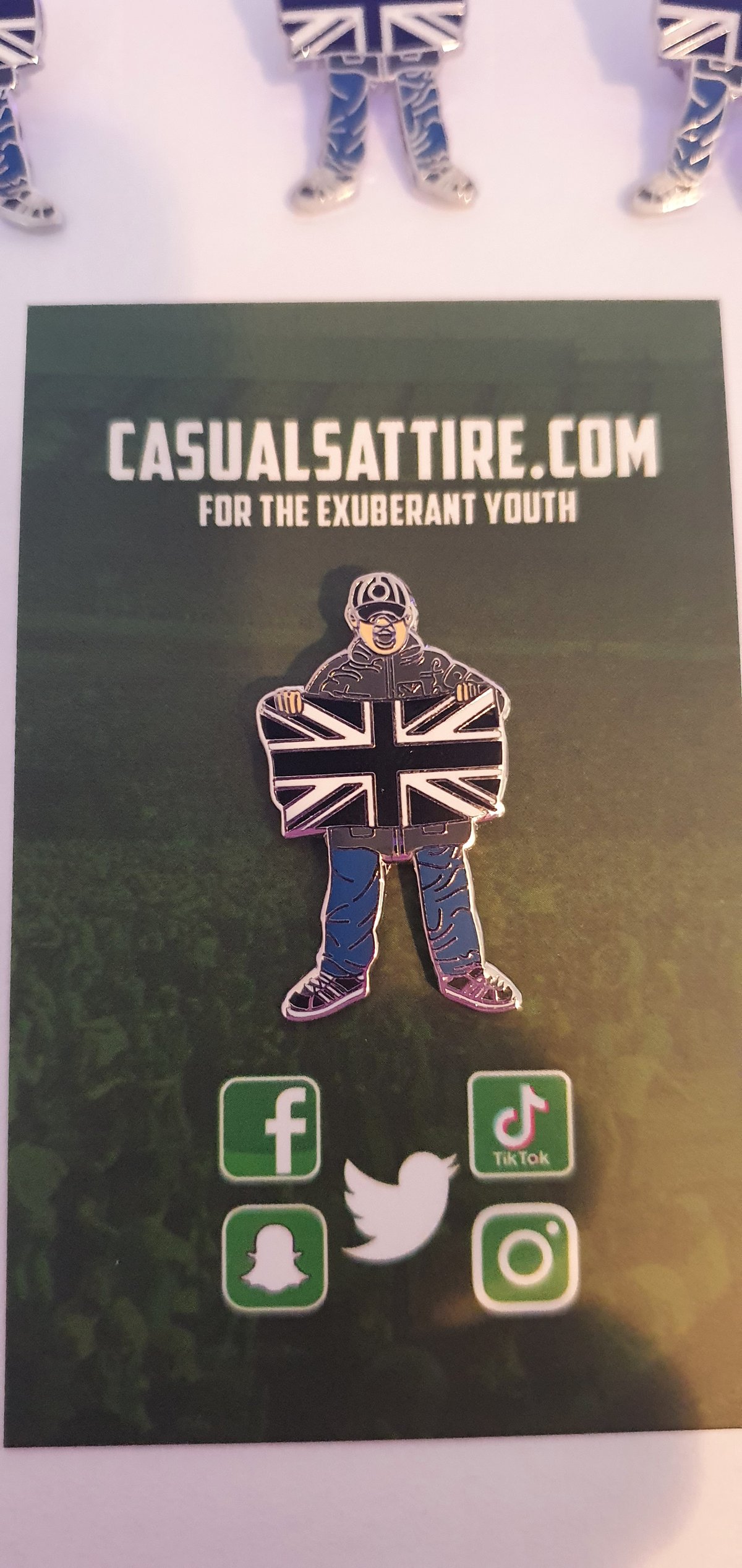 Newcastle, St Mirren, Notts County, Grimsby, Darlington Football Casual Brand new pin badge.