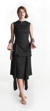 gravity top black