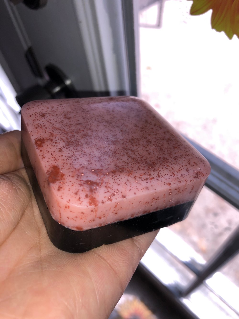 Pink clay/charcoal 