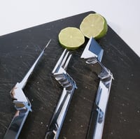 Image 5 of RPT-010: THE HAND FLATWARE SET