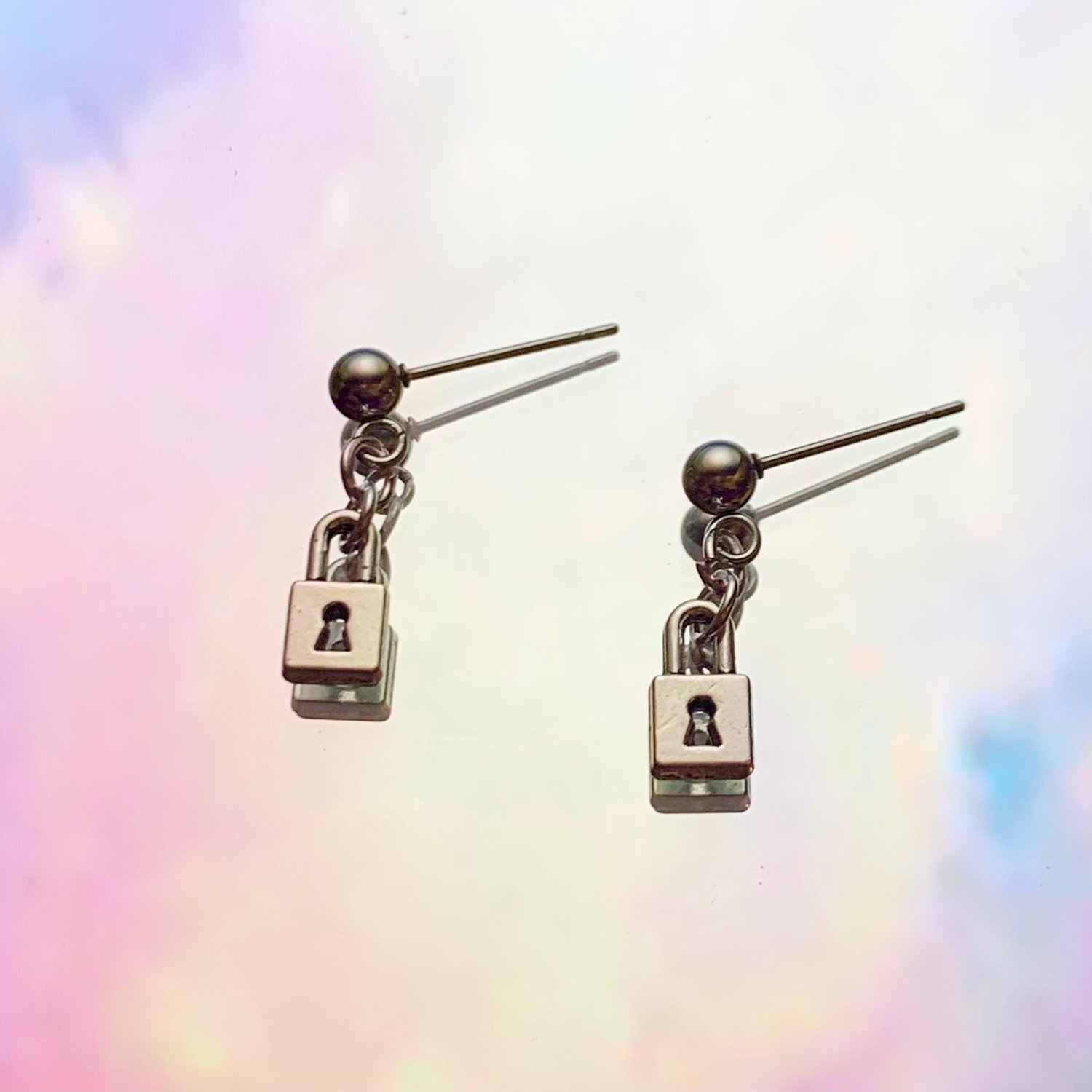 Lock Earrings 