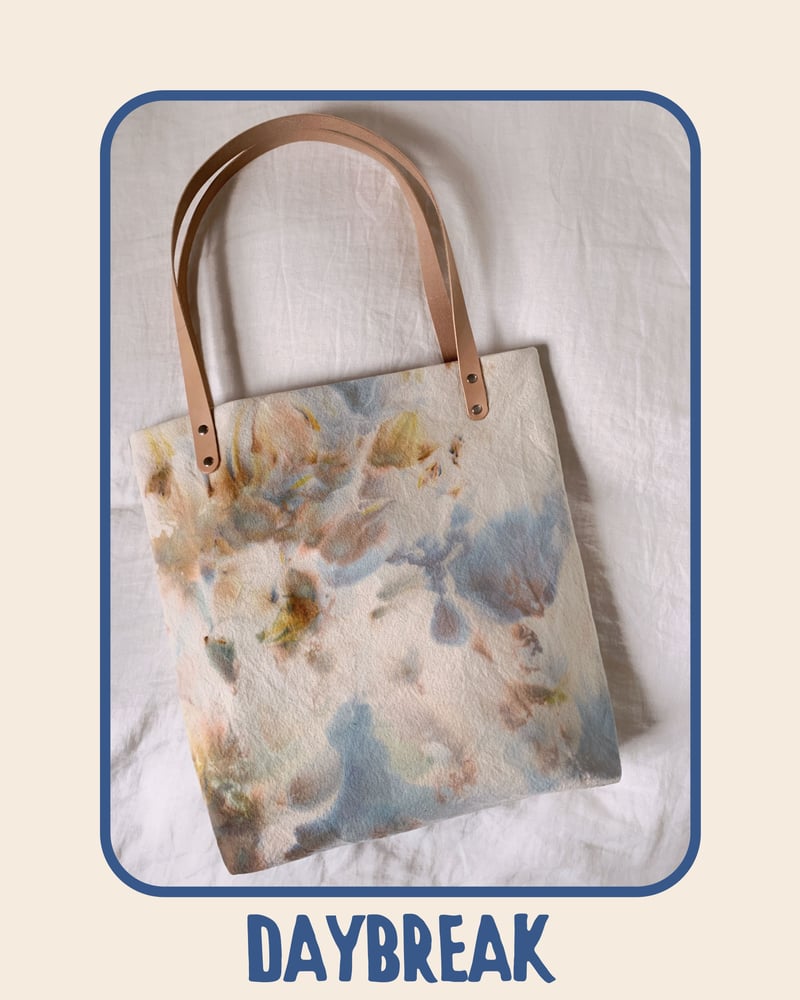 Image of HAND SEWN CANVAS & LEATHER TOTE