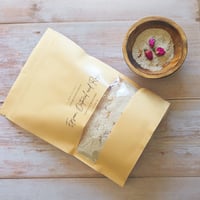 Soothing Oatmeal Bath Treatment for Sensitive Skin