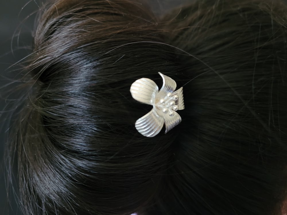 PH159 Daisy Hairpin