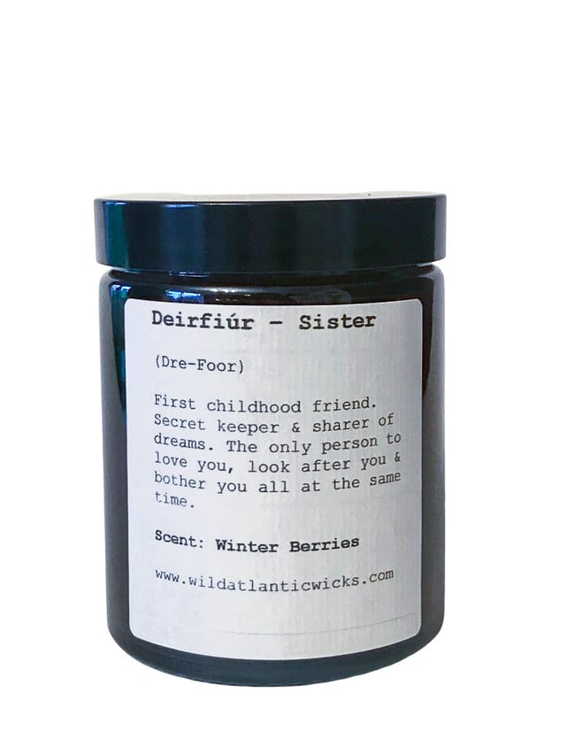 Deirfiúr – Sister