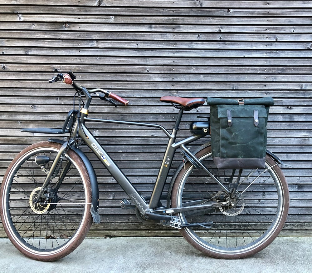 Image of E-bike pannier / Electric bike bag  / Bicycle bag in waxed canvas / Bike accessories