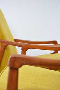 Image 4 of Fauteuil PEN jaune