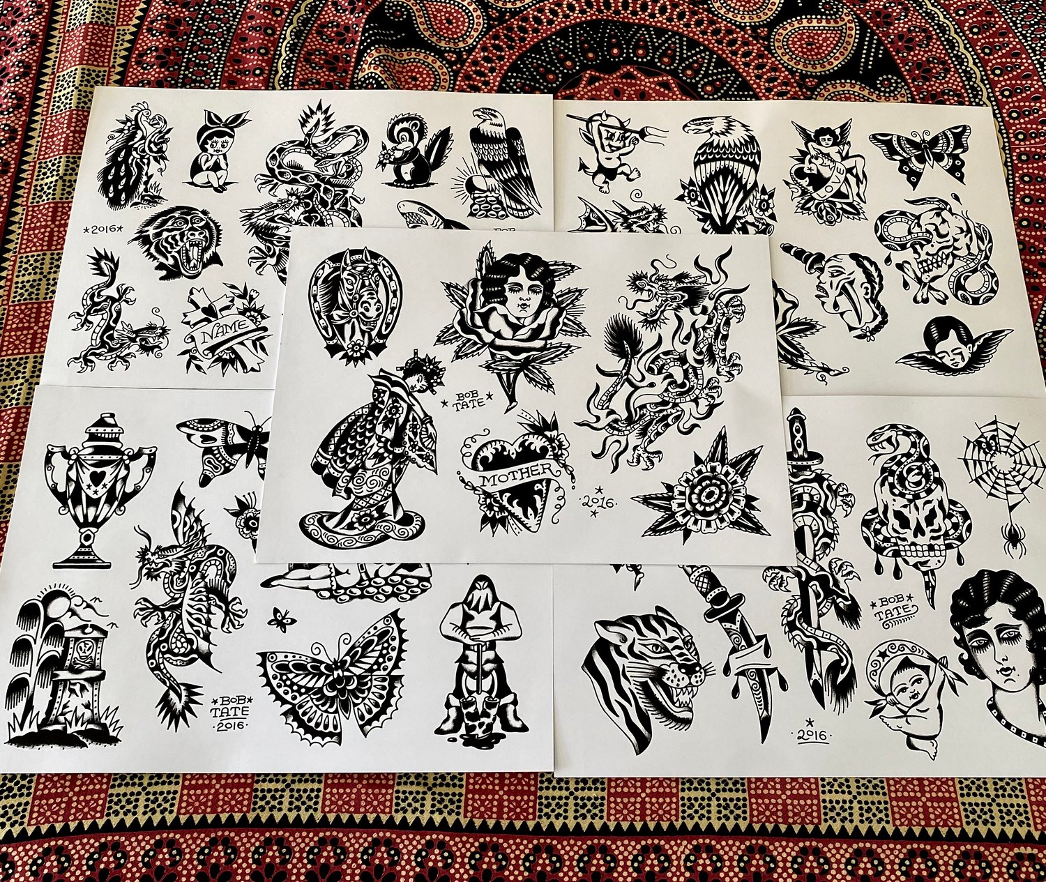 Image of BLACK PRINT SET