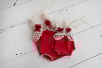 Image 2 of Gwen wild strawberry / two sizes
