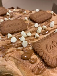 Lotus Biscoff Blondie Brownie Tray