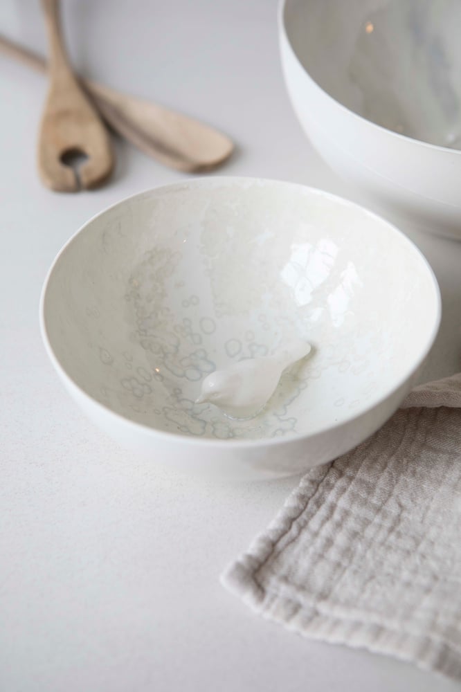 Image of Medium skål med fugl og krystallglaur