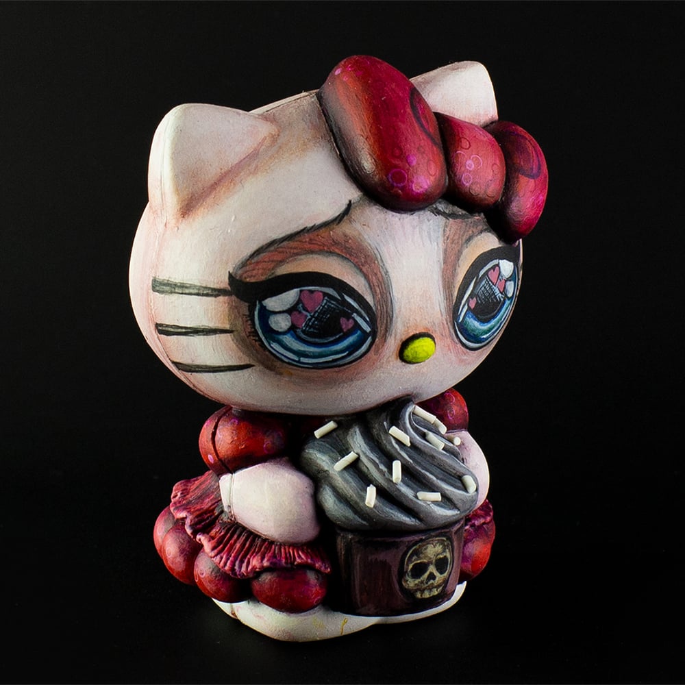Image of Lowbrow Kitty & Calaca donut by @priscillasarte x Plastic Happiness