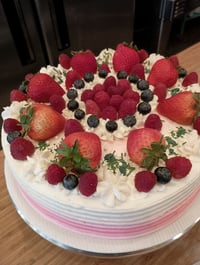 Image 2 of Strawberry cake - Pickup 