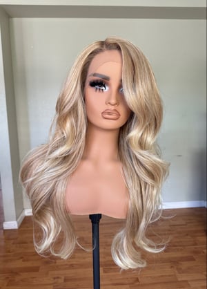 Image of Reba luxury (ready to ship)