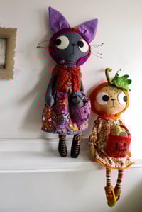Image 9 of Trixie Cat and Liquorice Pip