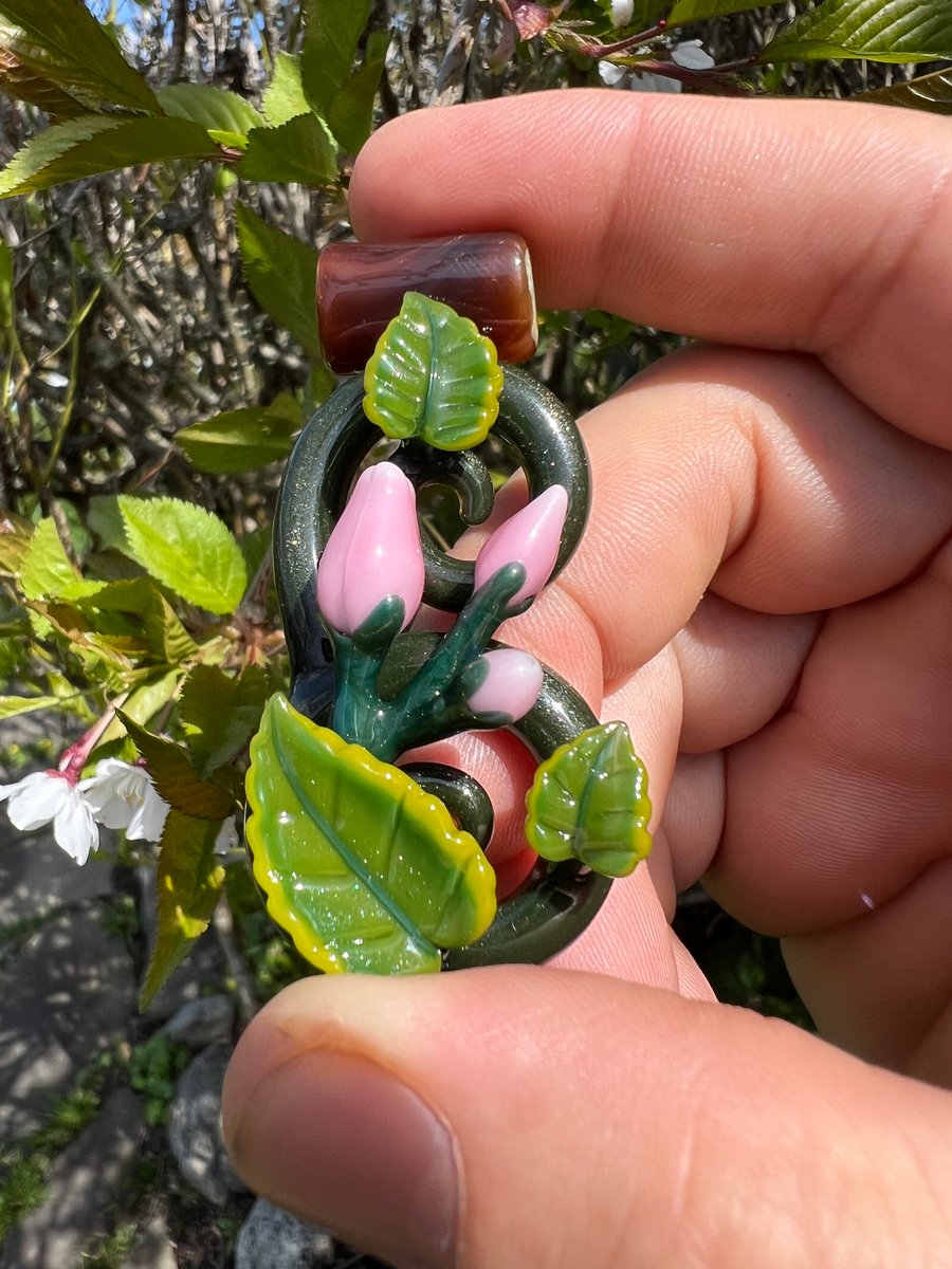 Image of Flower Bud Vine Pendant 