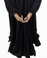 Image 4 of Lux Tier Abaya 