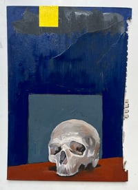 skull with yellow square