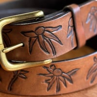 Image 4 of ANTIQUE BROWN FLANNEL FLOWER BELT
