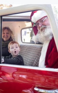 Image 10 of Professional photos with Santa! 