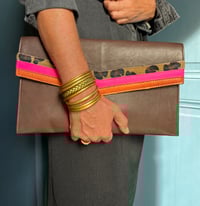 Image 12 of Pochette AVA