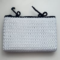 Image 2 of Pochette de livre - blanc et noir 