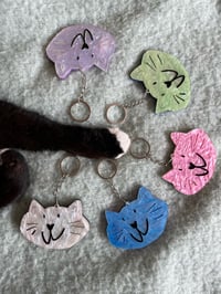 Image 1 of Cat Keyring