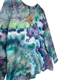 Image 7 of XL Ladies Long-Sleeve Stretch Tee in Cool Geode Ice Dye