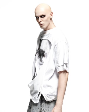 Image of LATUI ATELIER - Hybrid-Kid T-Shirt