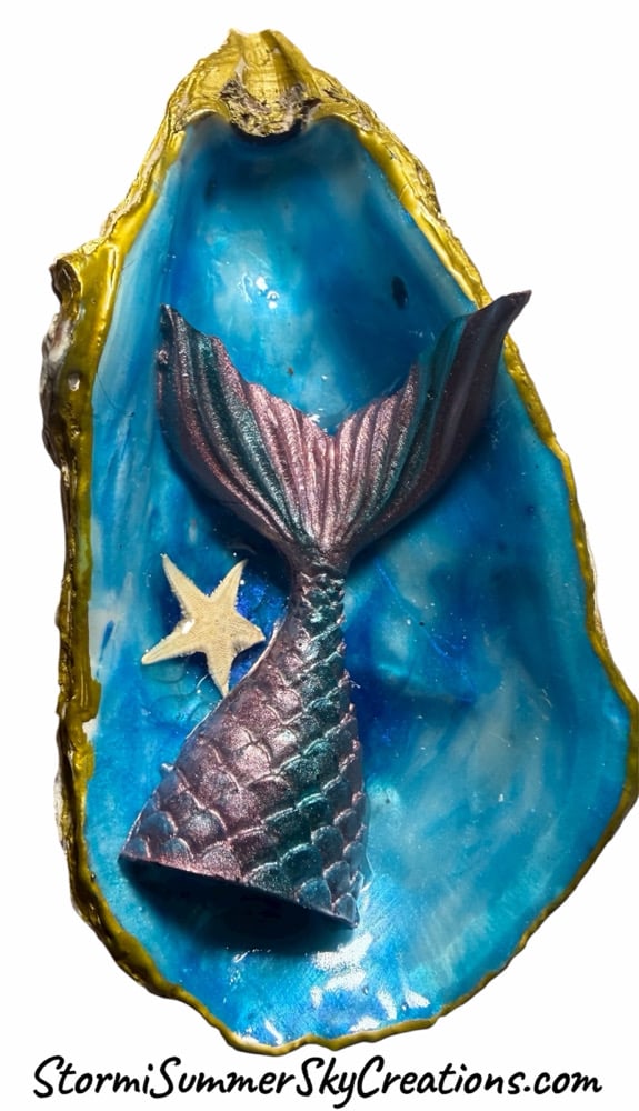 Image of Oyster Shell Ornament/Trinket catch all