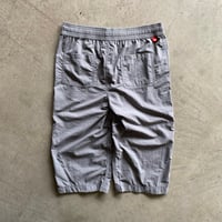 Image 3 of THE NORTH FACE FLORAL 3/4 SHORTS