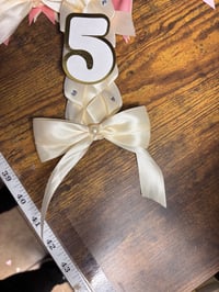 Image 2 of pearl lei 