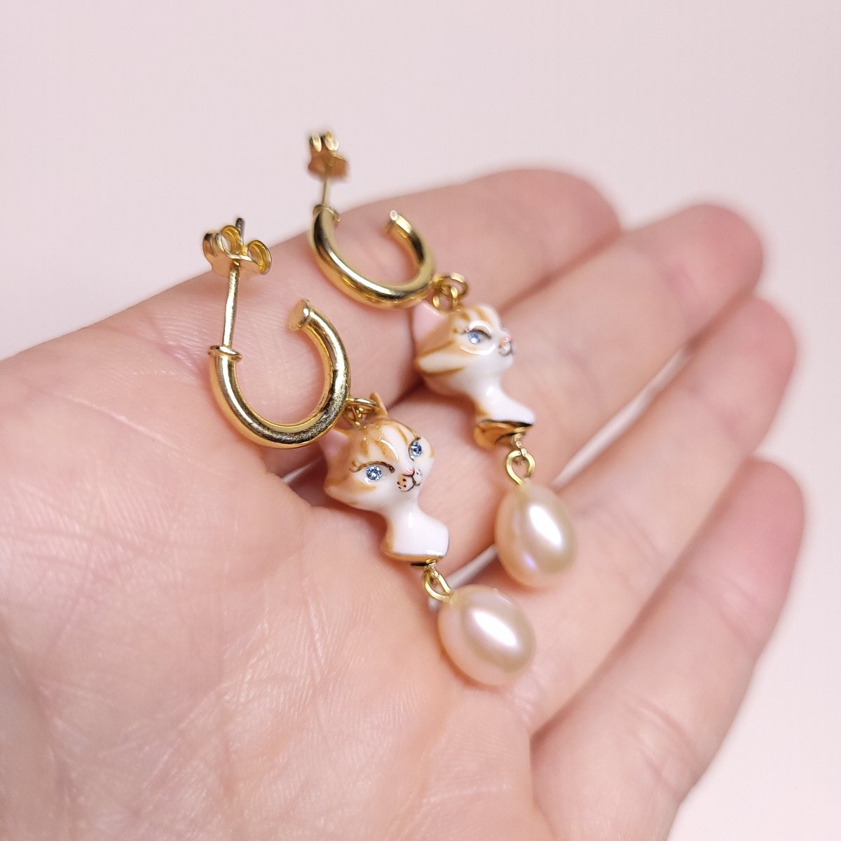 Image of Ginger Tabby Porcelain & Gold Vermeil Pearl Drop Earrings