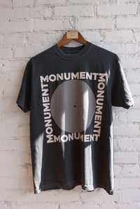 Image 1 of MONUMENT ‘ZONE’ T 