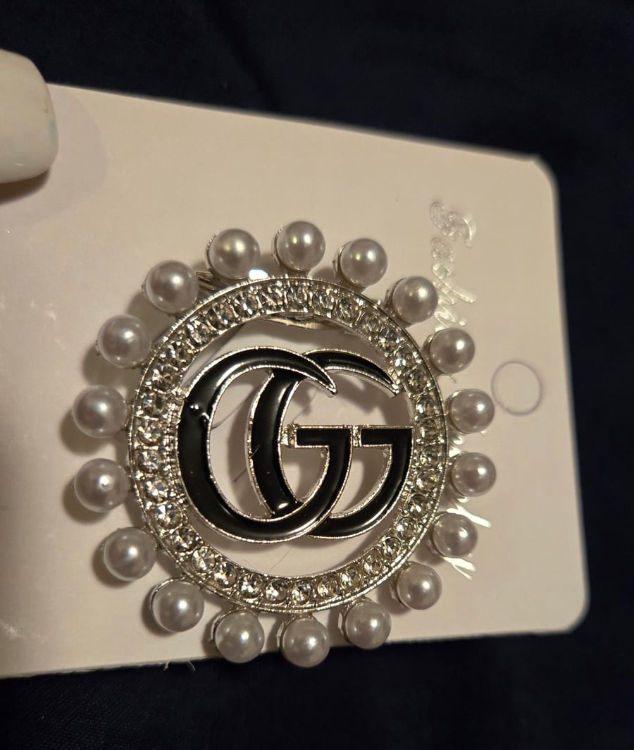 Image of Brooch- Pearl, Bling silver & black