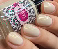 Image 1 of Glisten & Glow Ivory Hint
