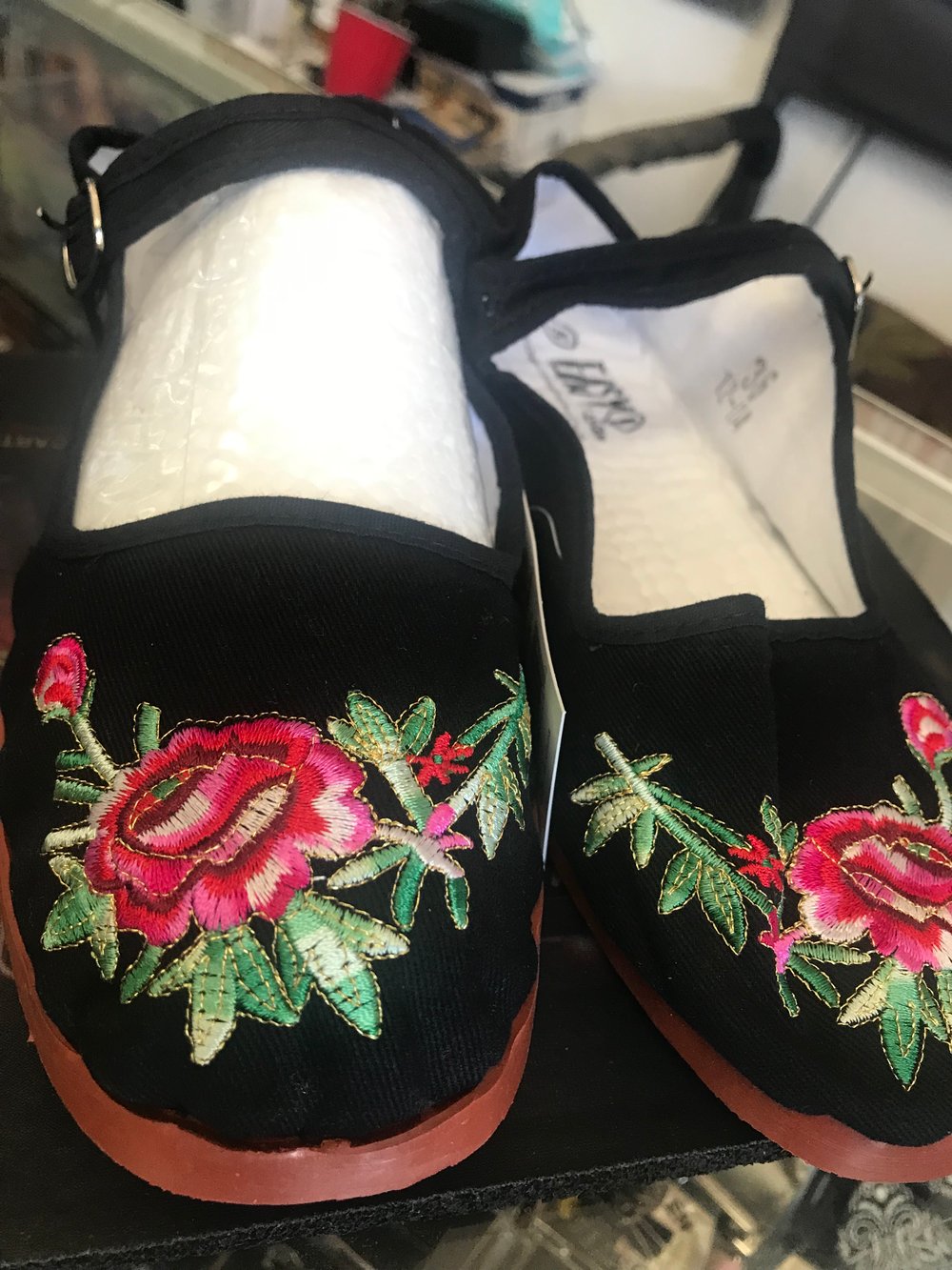 Canvas Blk flower shoes