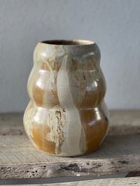 Image 1 of Vase Stor Mixed Sand 2