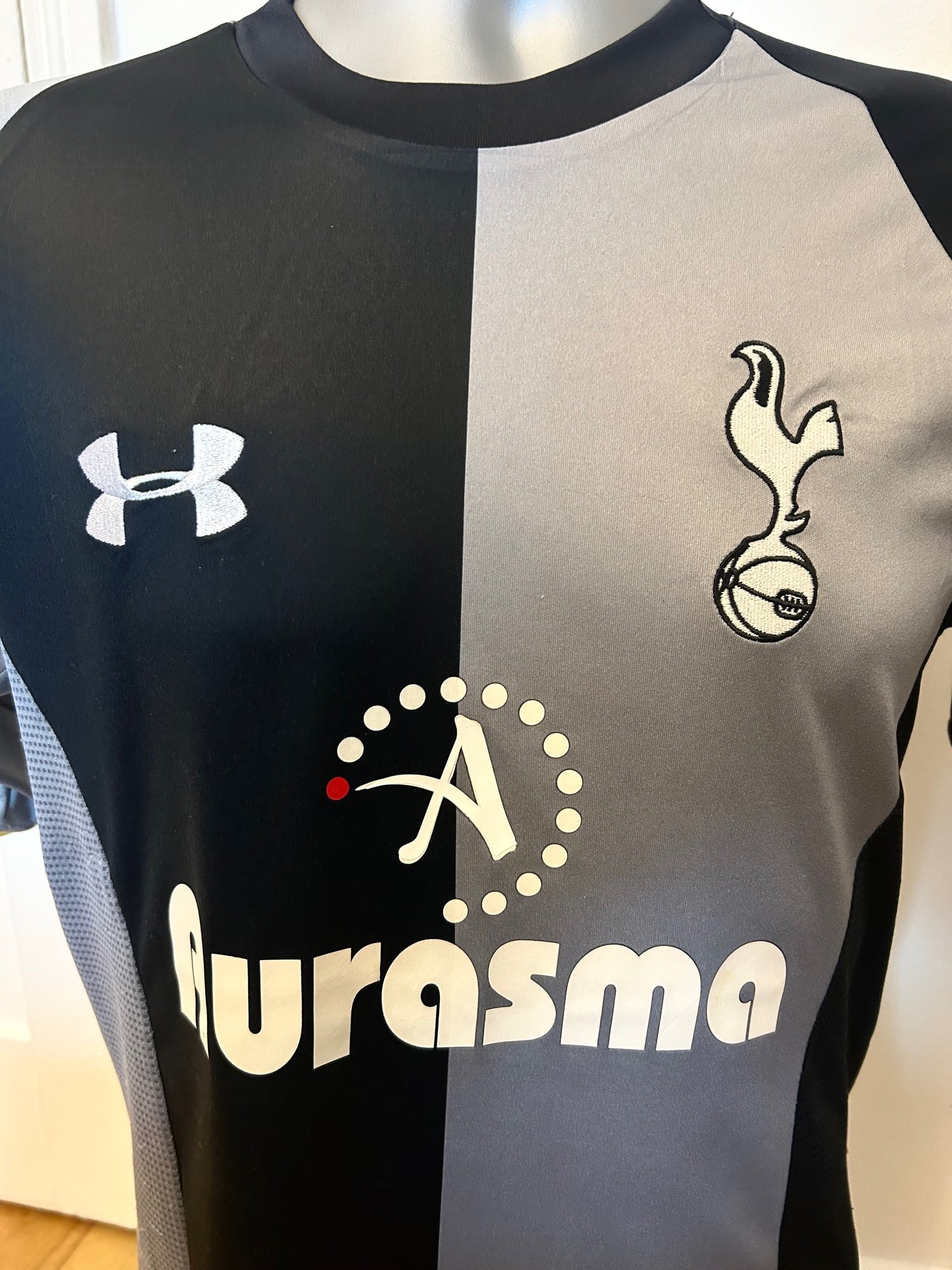 Image of Tottenham Hotspur “BALE 11” 2012/13 Third Shirt + PL patches (S)