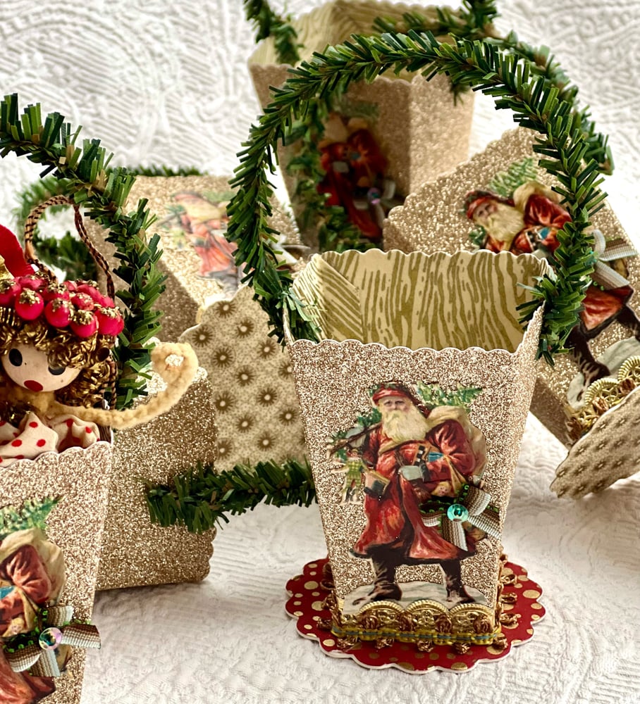 Image of Glitter Santa Basket