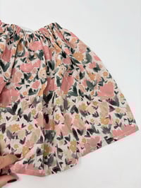 Image 1 of Jupette viscose fleurie 4 ans 