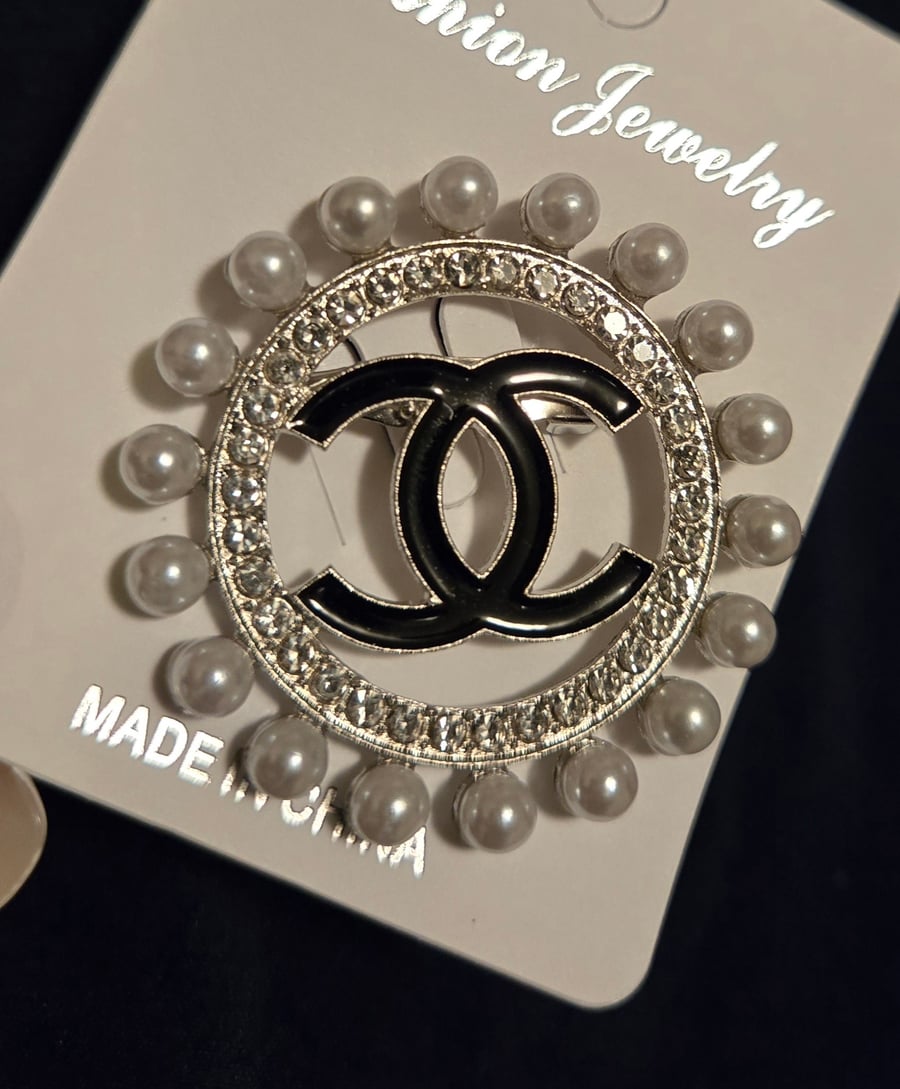 Image of Brooch-Pearls, Silver & Black