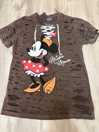 Small Minnie lace destroyed 