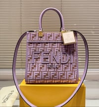 Image 3 of Fend sunshine tote small 🪞