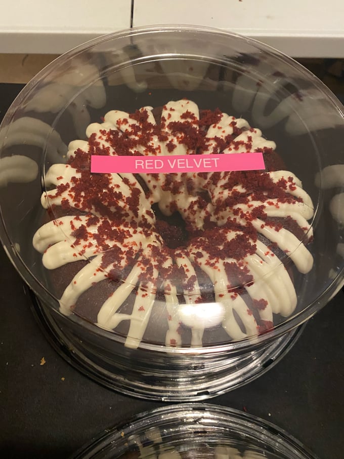 Image of Ridiculously Delicious Red Velvet Bundt Cakes 